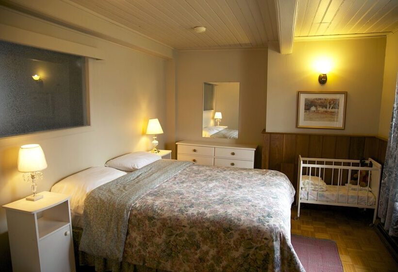 Дом 1 Спальня, Chalets Montmorency Mont Sainte Anne