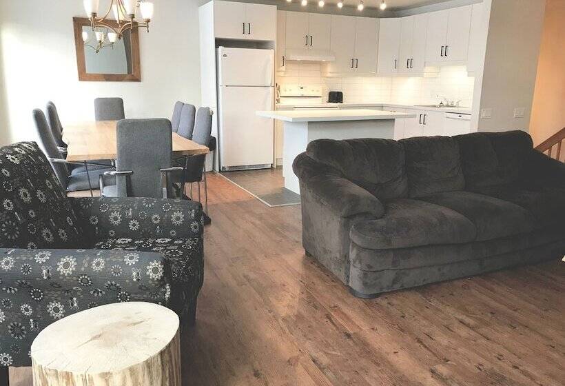 Вилла 5 Спален, Chalets Montmorency Mont Sainte Anne