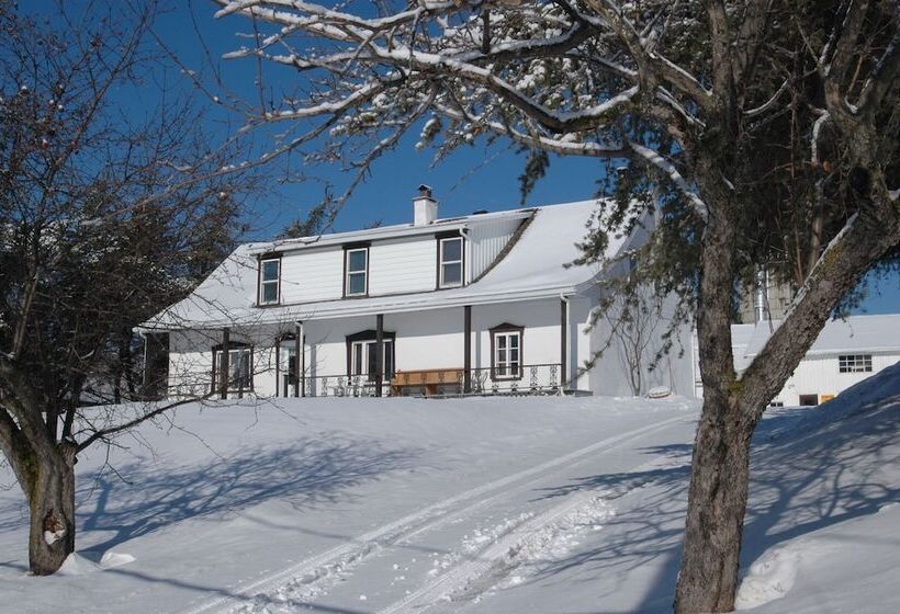 Дом 1 Спальня, Chalets Montmorency Mont Sainte Anne