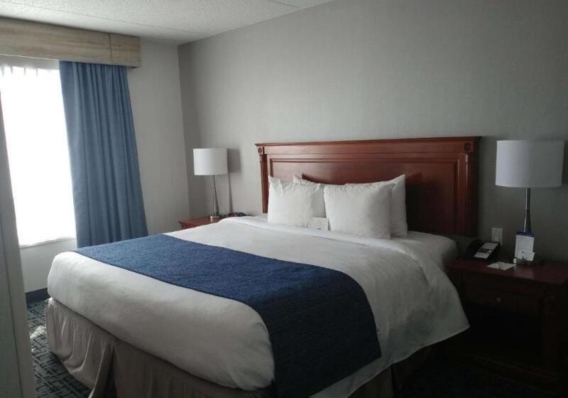 带大床的标准间, Best Western Hotel Brossard