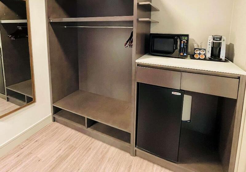 스탠다드 룸 킹사이즈 침대, Best Western Plus Executive Suites