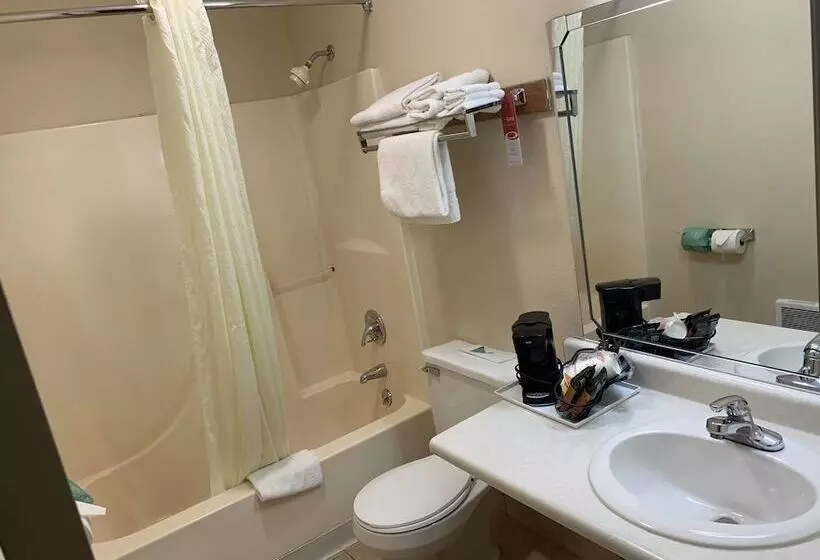 Standard-huone 2 Parivuodetta, Econo Lodge Massena Hwy 37