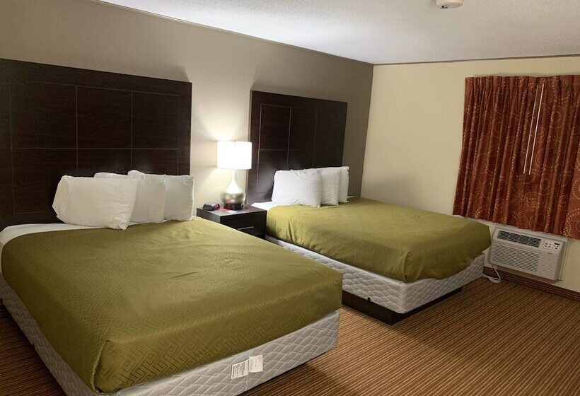 غرفه قياسيه سريرين مزدوجين, Econo Lodge Massena Hwy 37