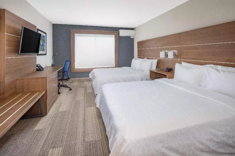 キングサイズベッドのスタンダードルーム, Holiday Inn Express San Diego Airport Old Town, An Ihg