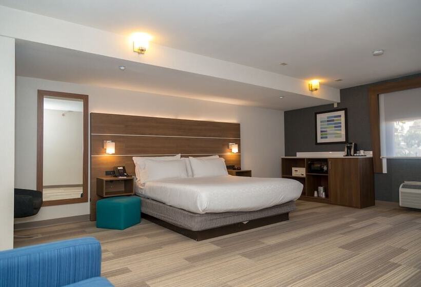 سوییت, Holiday Inn Express San Diego Airport Old Town, An Ihg
