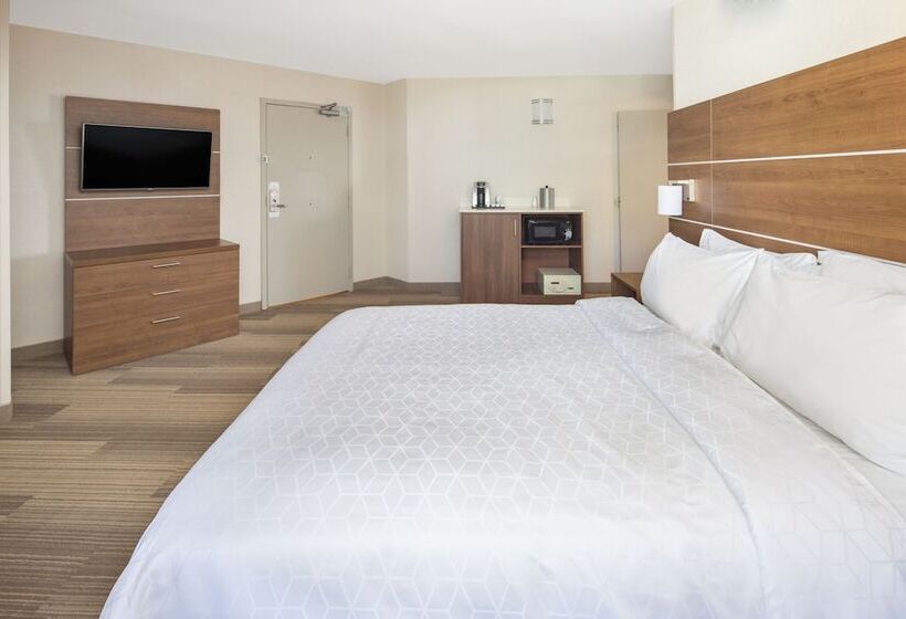 适合残疾人士使用的套间, Holiday Inn Express San Diego Airport Old Town, An Ihg