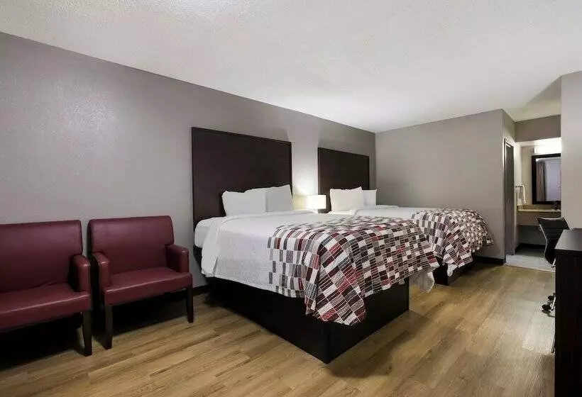 Deluxe-huone, Red Roof Inn & Suites Statesboro University