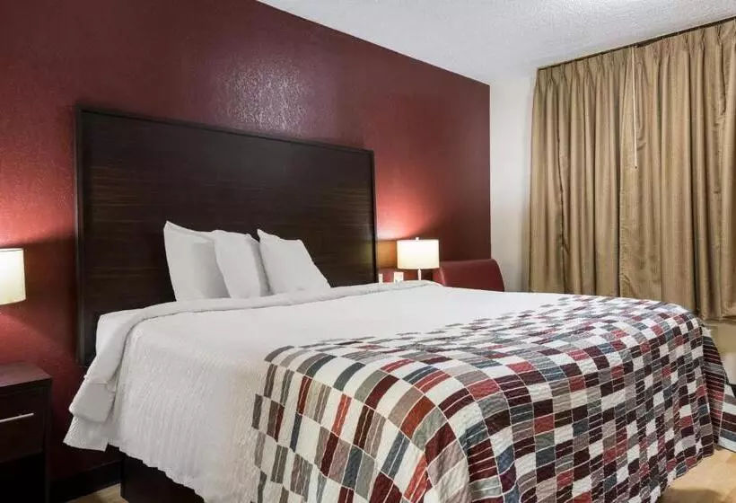 Standard-huone King-vuode, Red Roof Inn & Suites Statesboro University