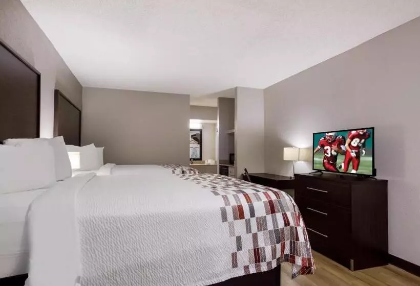 Deluxe-huone Soveltuu Liikuntarajoitteisille, Red Roof Inn & Suites Statesboro University