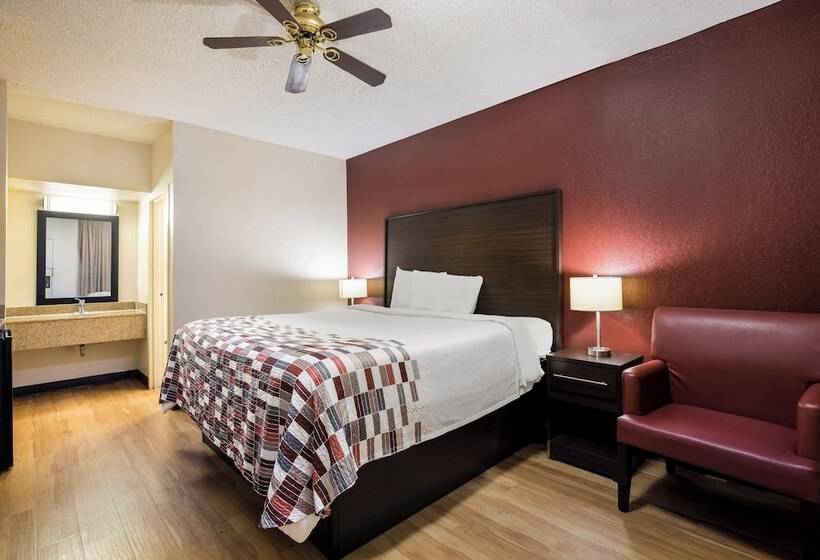 غرفة سوبيريور لذوى الاحتياجات الخاصة, Red Roof Inn & Suites Statesboro  University