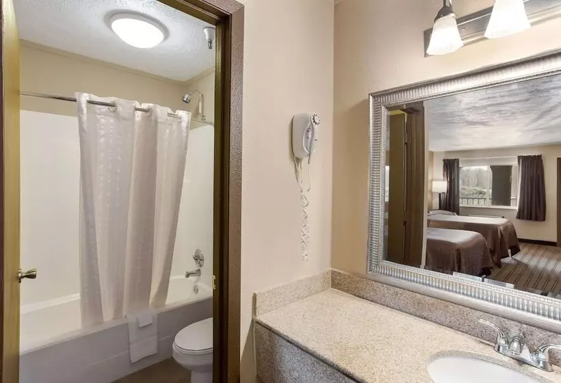 ２ダブルベッドのスタンダードルーム, Surestay Hotel By Best Western Summersville