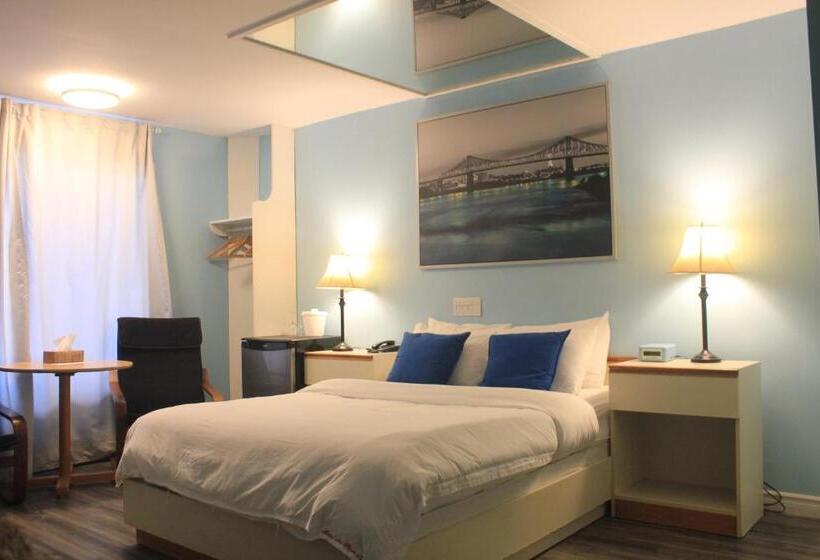 스탠다드 자쿠지 룸, Motel Des Pays D'en Haut