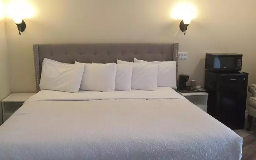 キングサイズベッドのデラックスルーム, Motel Des Pays D'en Haut