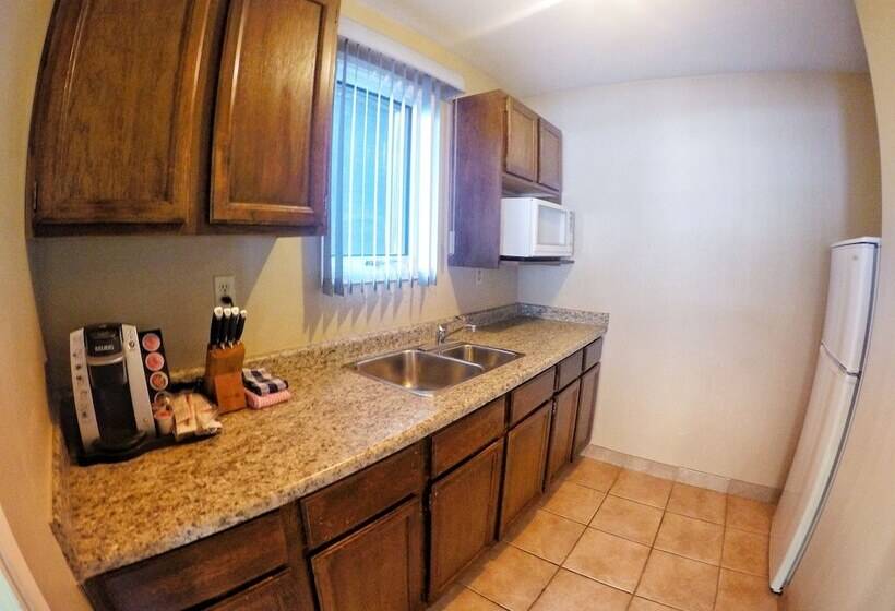 Family Suite, Radium Chalet
