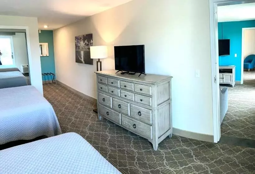 2 Bedroom Suite