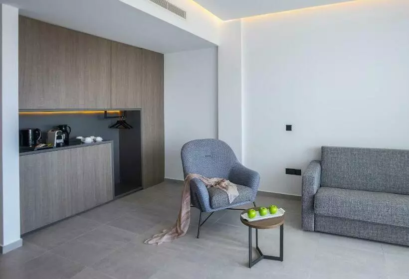 Executive Suite, Cavo Maris Beach