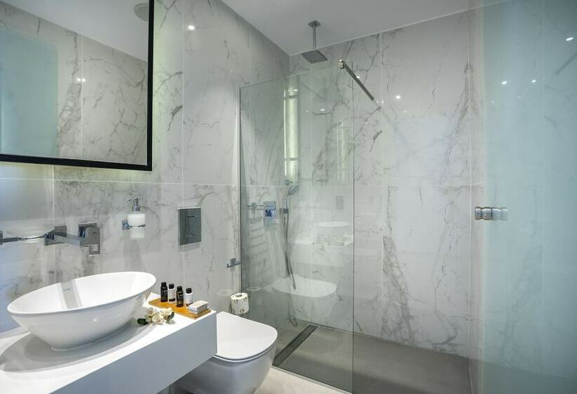 Президентский Люкс, Cavo Maris Beach