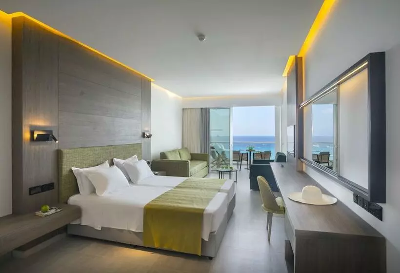 Familien Suite, Cavo Maris Beach