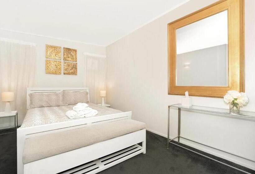 Апартаменты Deluxe 1 Спальня, Coromandel Apartments