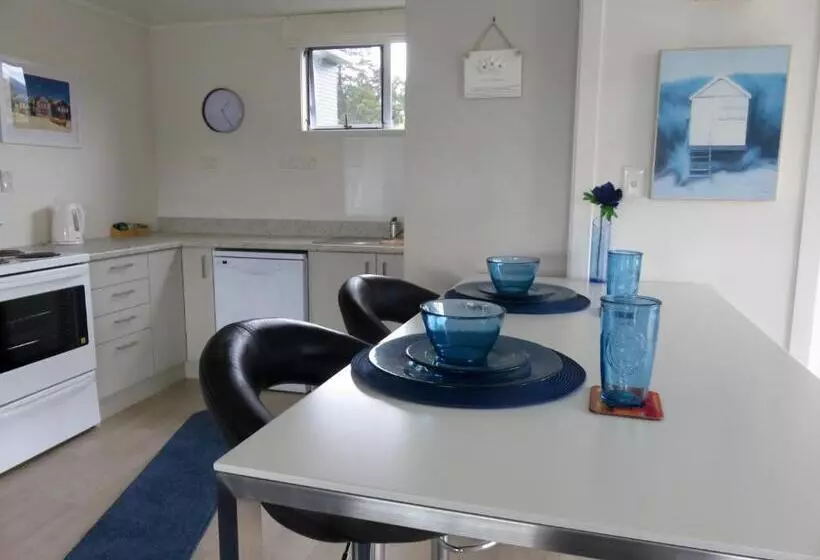 Standard-studio, Coromandel Apartments