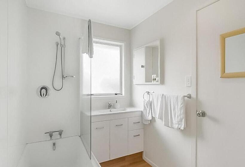 Студия Стандарт, Coromandel Apartments