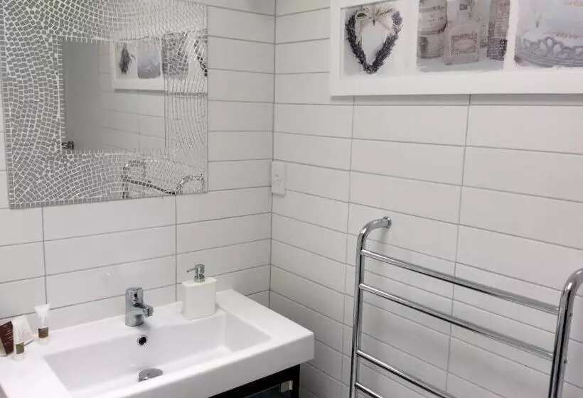 Huoneisto 1 Makuuhuone Merinäkymä, Coromandel Apartments