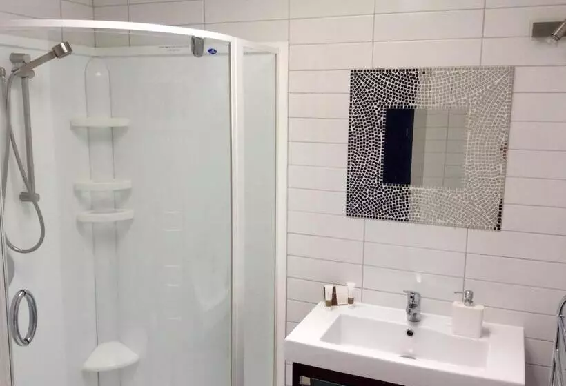 Huoneisto 1 Makuuhuone Merinäkymä, Coromandel Apartments