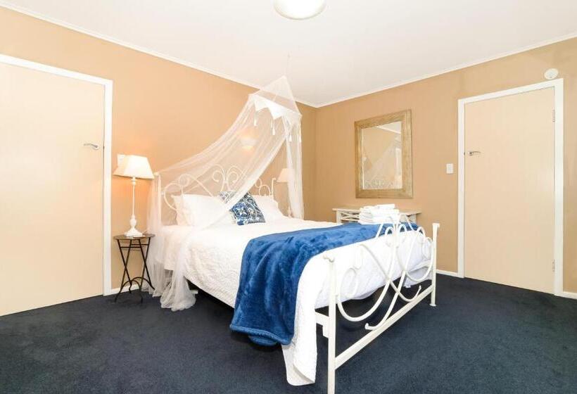 Апартаменты 1 Спальня Вид на Море, Coromandel Apartments