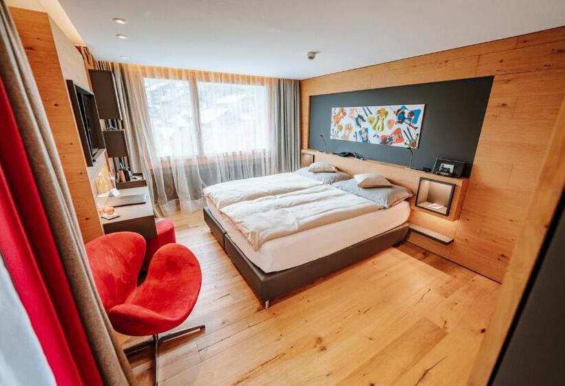 バルコニー付きスーペリアルーム, Eden Wellness