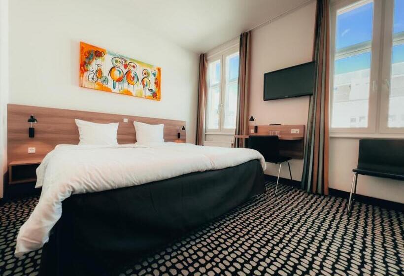 Номер Стандарт, Good Morning City Copenhagen Star