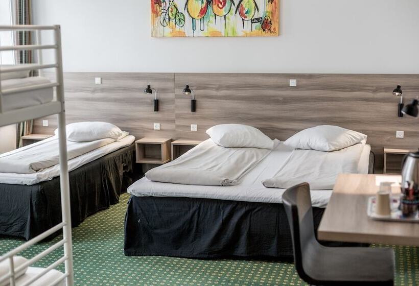 Номер Стандарт Трехместный, Good Morning City Copenhagen Star