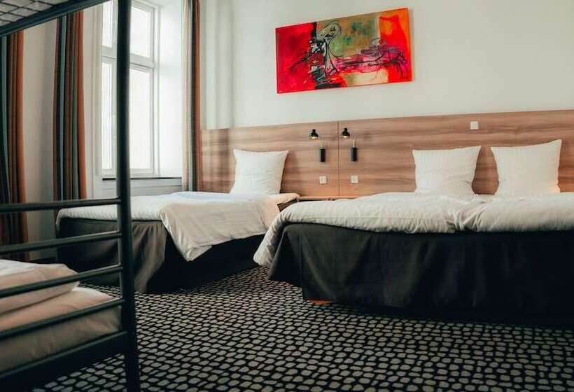 Семейный Номер, Good Morning City Copenhagen Star