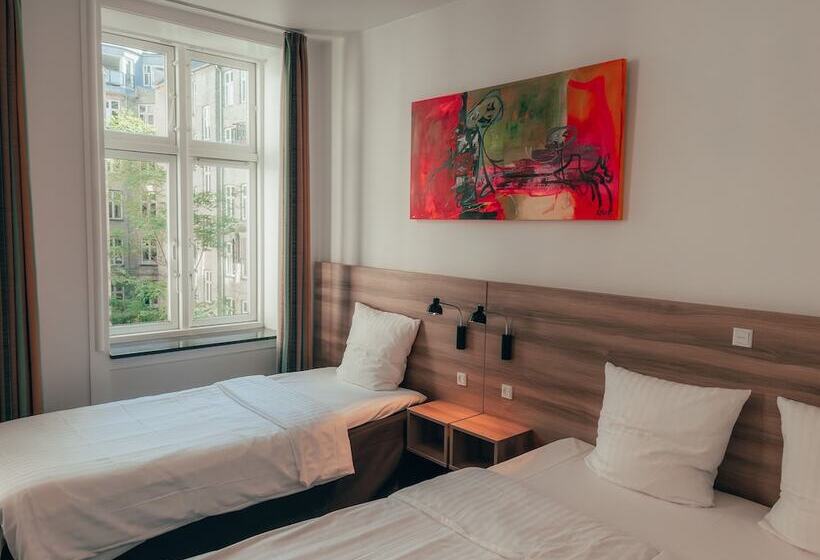 Семейный Номер, Good Morning City Copenhagen Star