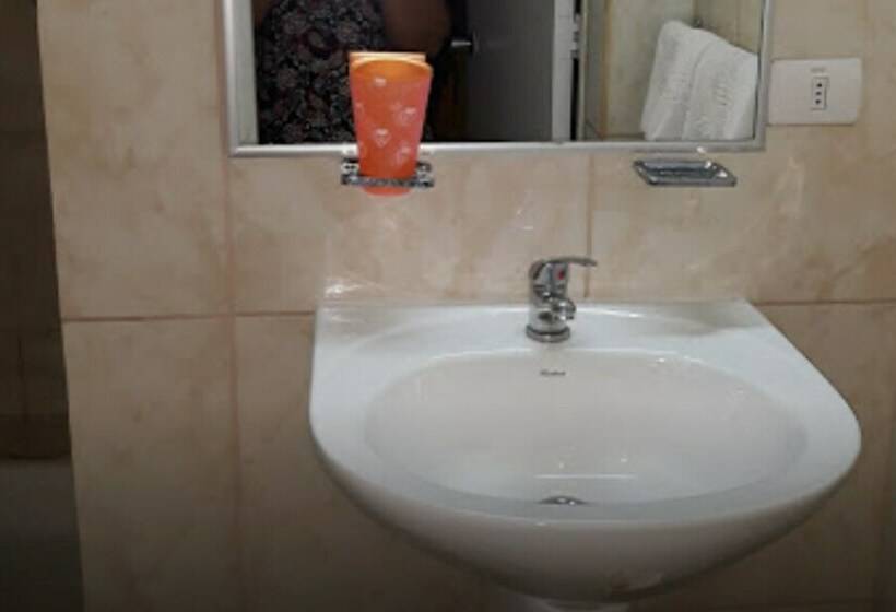 חדר סטנדרט, Imperio