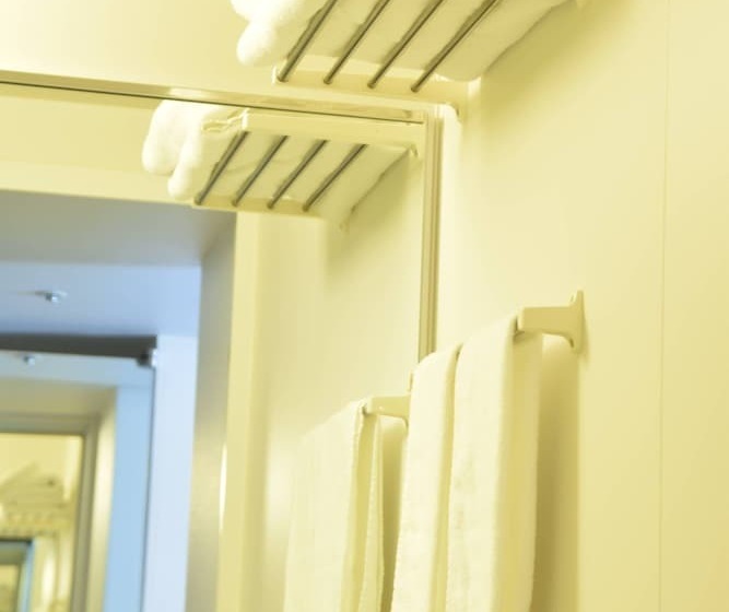 غرفة قياسية, Nagaoka Grand