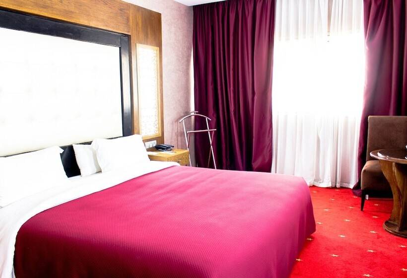 标准单人间, Rabat