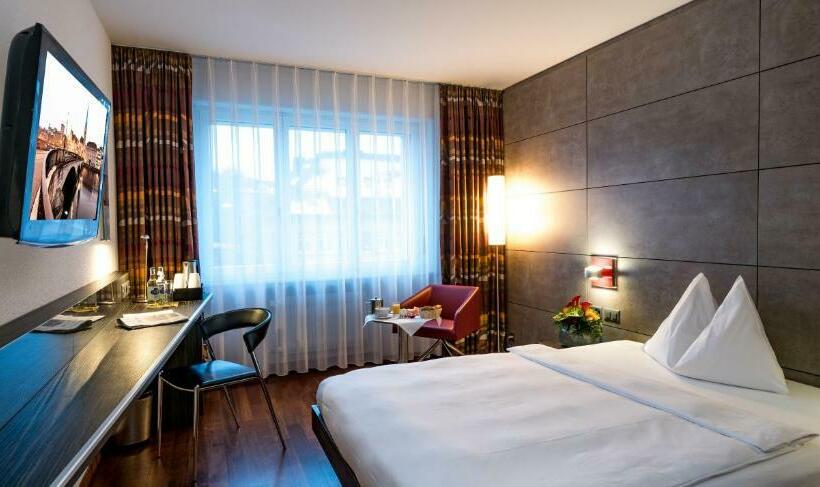 اتاق سوپریور یک تخته, Sternen Oerlikon