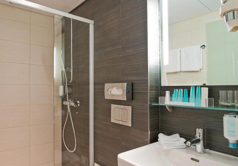 اتاق استاندارد یک نفره, Sternen Oerlikon