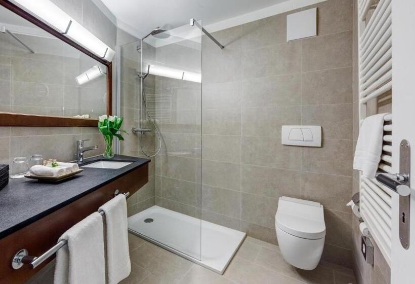 Standardrum, Suitenhotel Parco Paradiso