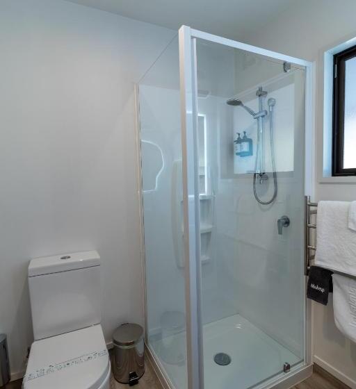 スタンダードスタジオ, The Bealey