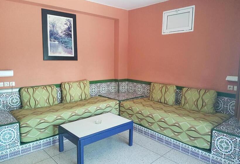 شقة غرفة واحدة مطلة على حمام السباحة, Residence Yasmina Agadir