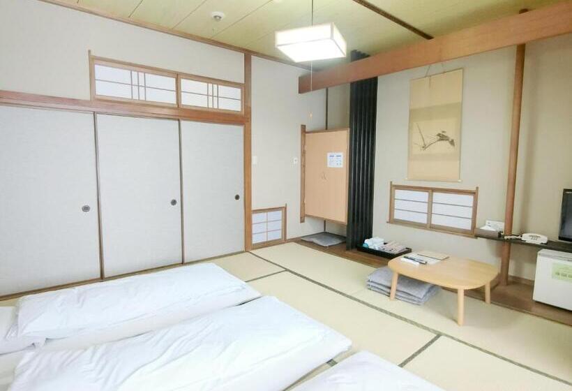 غرفة قياسية حمام مشترك, Nogami Honkan