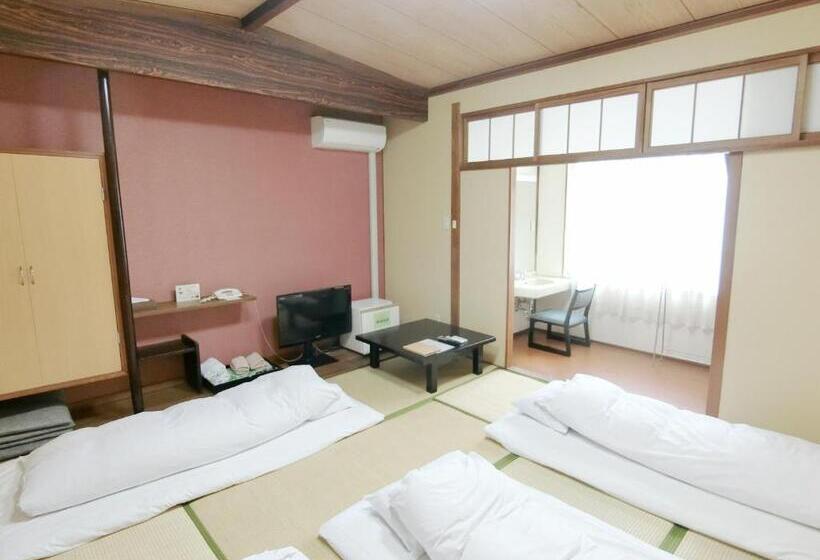 غرفة إقتصادية حمام مشترك, Nogami Honkan