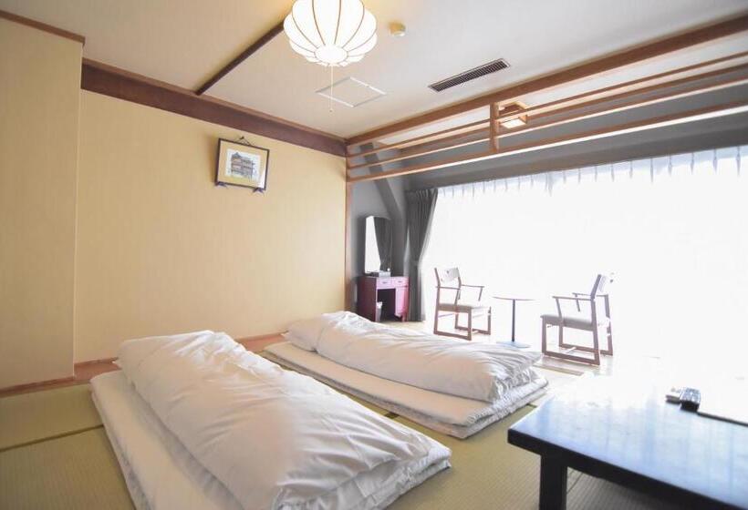 غرفة إقتصادية, Nogami Honkan