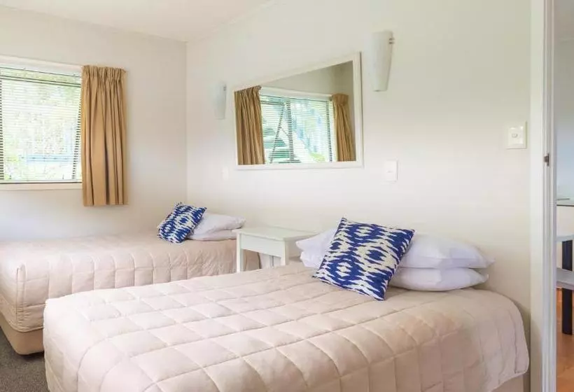 Huoneisto 2 Makuuhuonetta, Snells Beach Motel