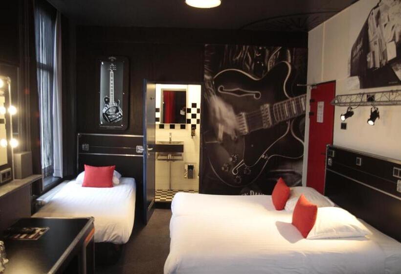 اتاق خانوادگی, Backstage