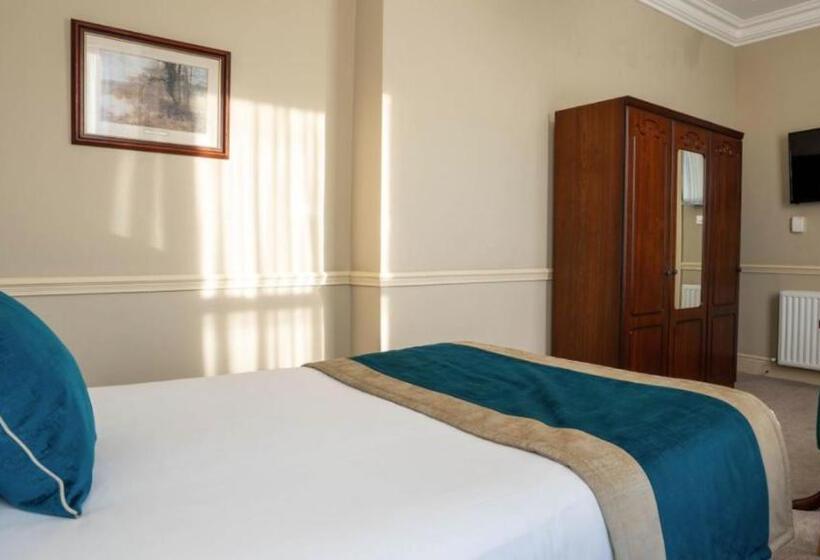 اتاق استاندارد یک نفره, Harcourt