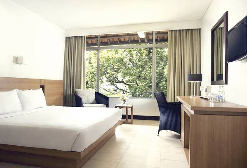 Номер Superior, Santika Bandung