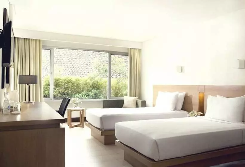 Deluxe Szoba, Santika Bandung