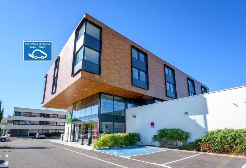 غرفة سوبيريور رباعية, Campanile Toulouse Balma   Cité De L Espace